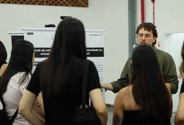 Importância da participação de estudantes de graduação em congressos científicos