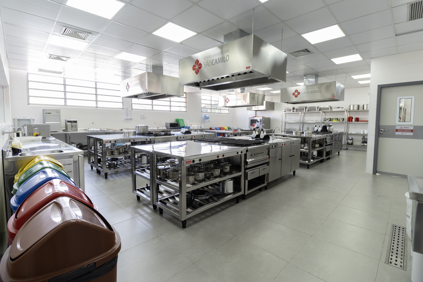 Cozinha de Ciência e Arte dos Alimentos do Centro Universitário São Camilo